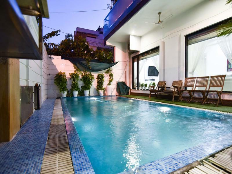 Treebo Trend The G8 Sector 39 Hotel Noida Bagian luar foto