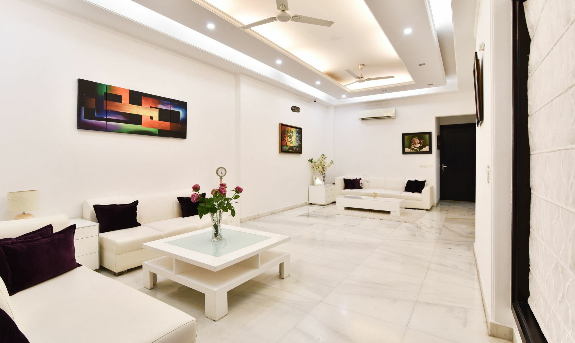Treebo Trend The G8 Sector 39 Hotel Noida Bagian luar foto